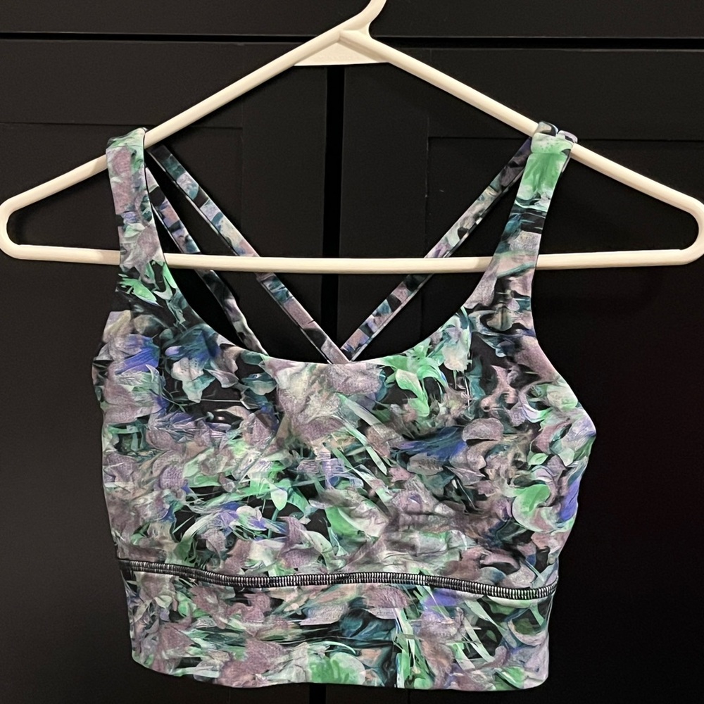 lululemon Multicolor Floral Print Strappy Sports Bra - Black Interior